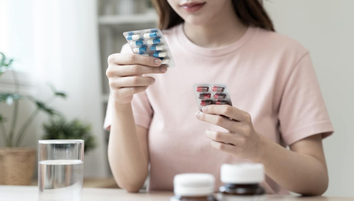 Conoce los peligros de la automedicación.