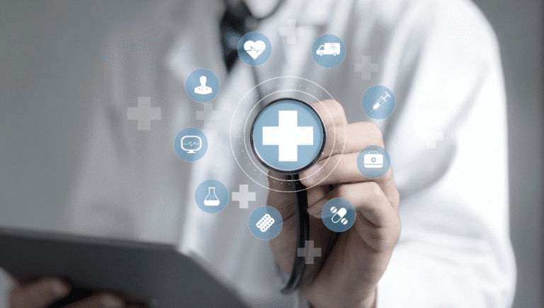 Conoce la diferencia entre farmacovigilancia y tecnovigilancia.